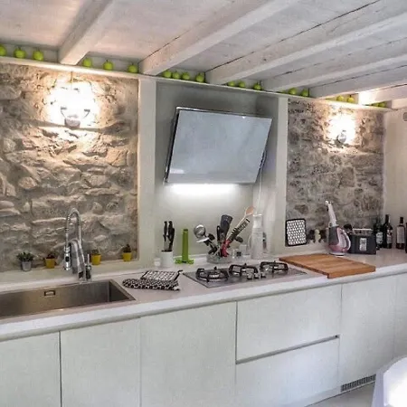 Boutique Stone House Vedasco Tatil Evi *